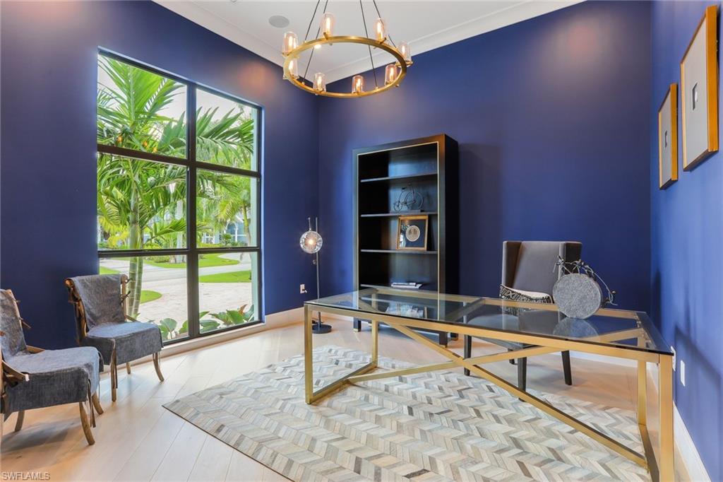 MOORINGS - Residential