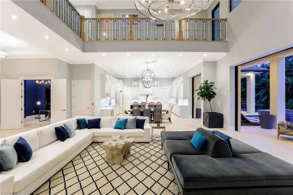 MOORINGS - Residential