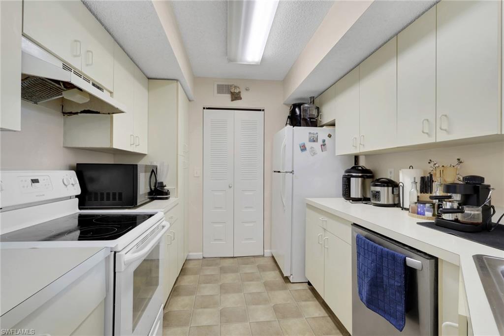 MUSA AT DANIELS - Residential