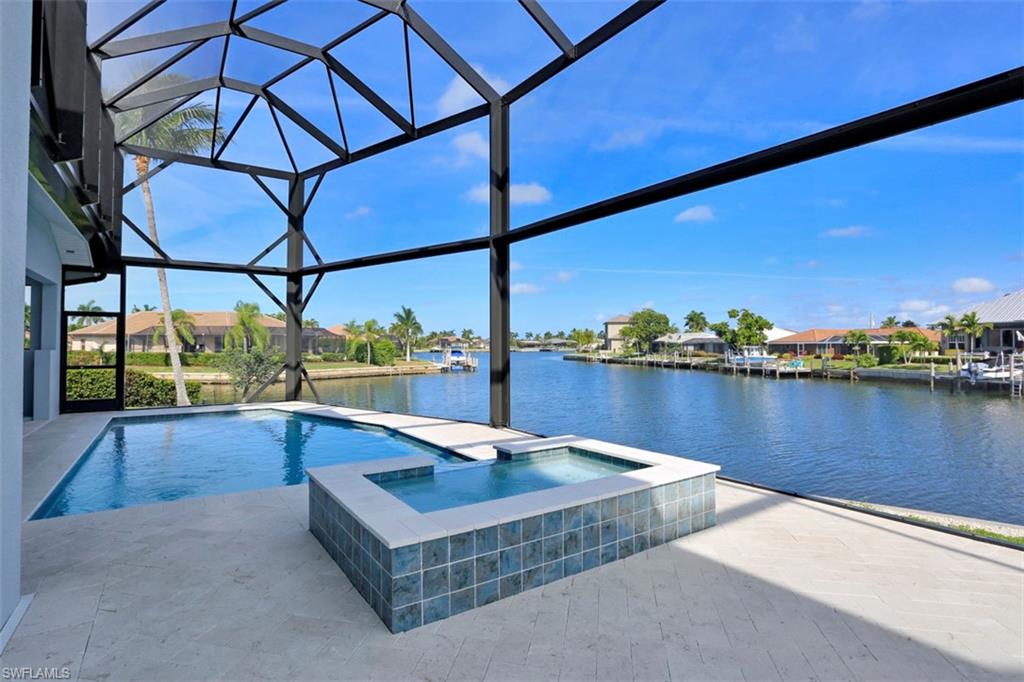 MARCO BEACH - Residential