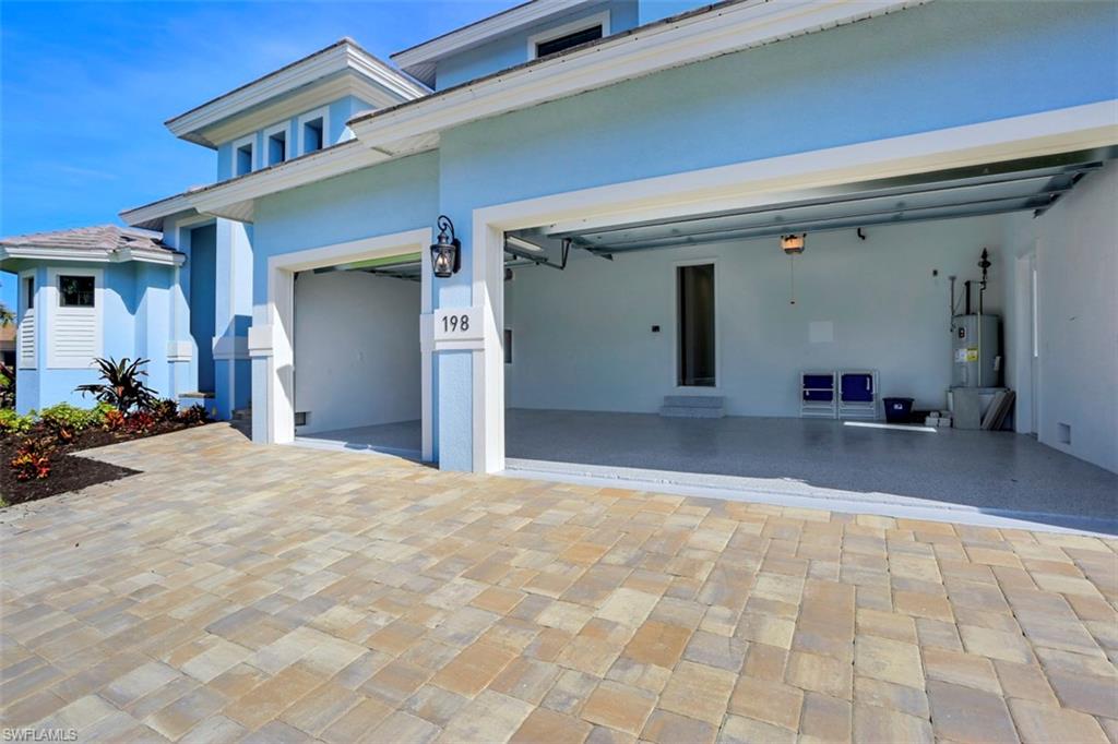 MARCO BEACH - Residential