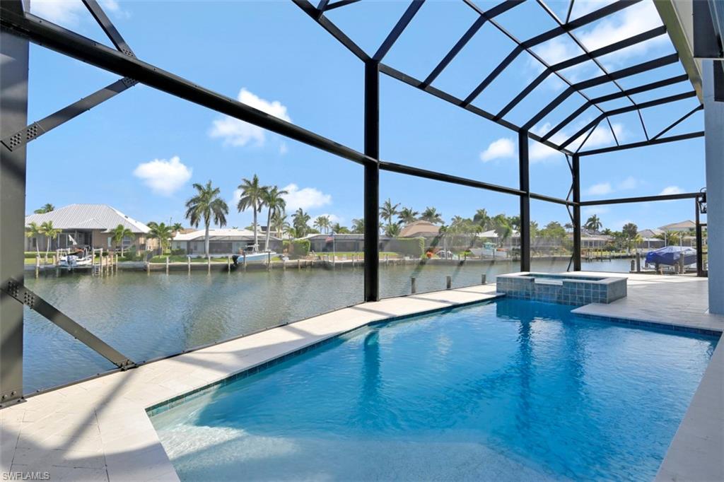 MARCO BEACH - Residential