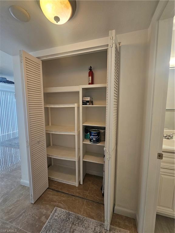 BEACH CLUB COLONY CONDO - Residential Lease