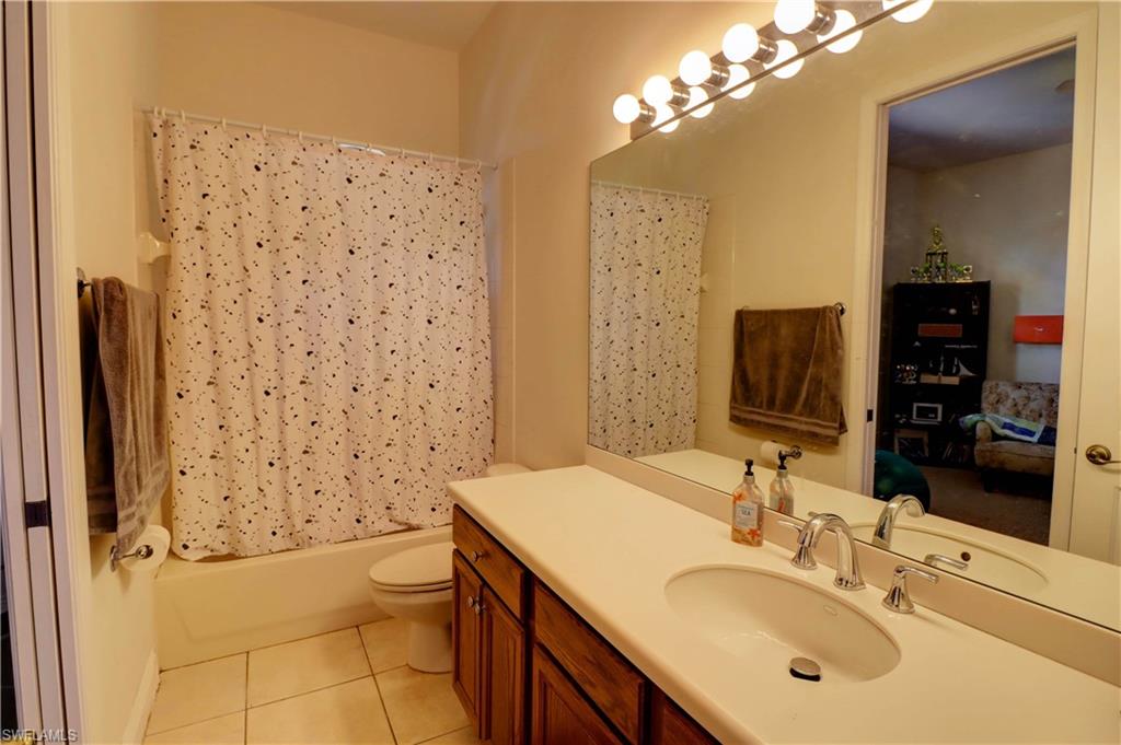 TUSCANY VILLAS - Residential