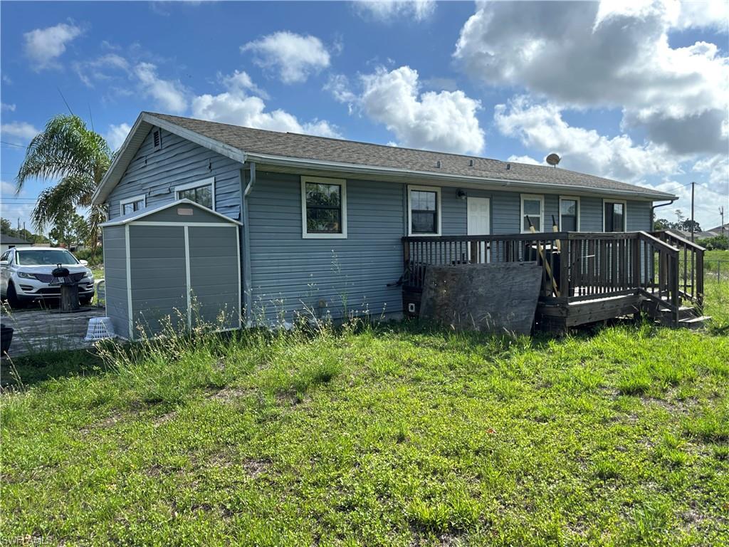 LEHIGH ACRES - Residential