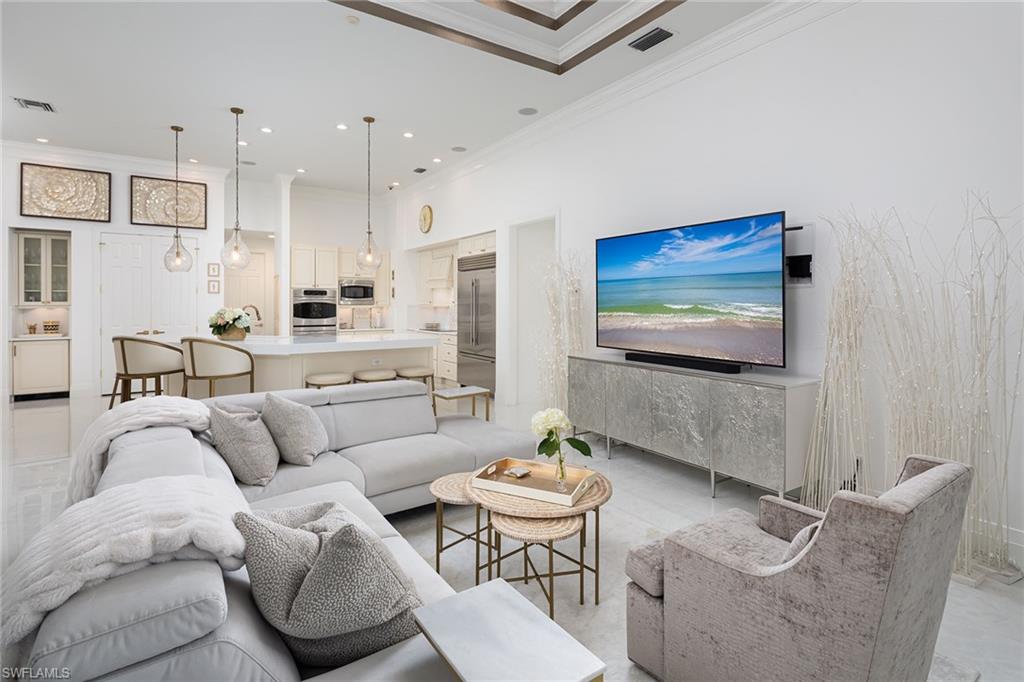MONTEREY - Residential