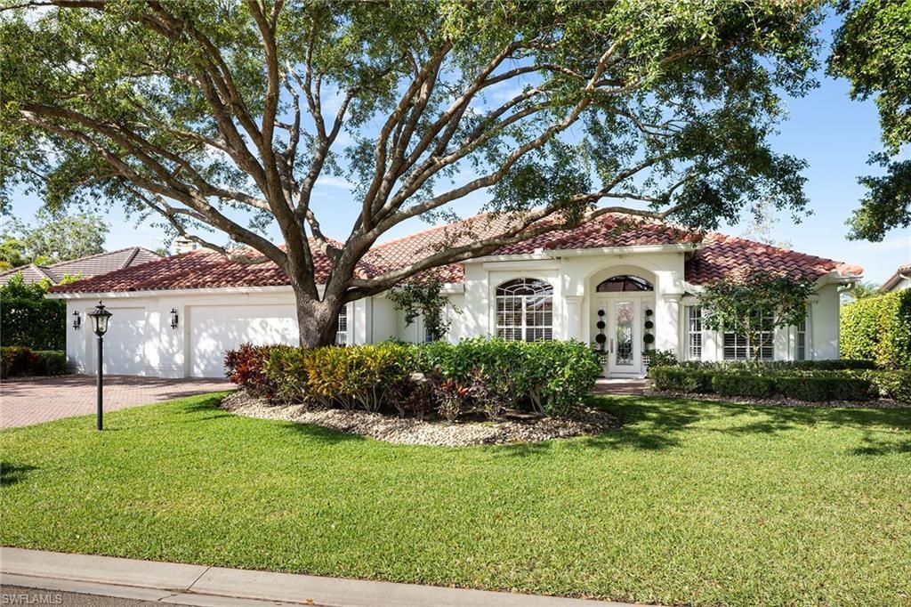 Photo of 8037 Vera Cruz WAY, NAPLES, FL 34109 (MLS # 226017758)