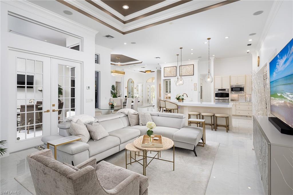 MONTEREY - Residential