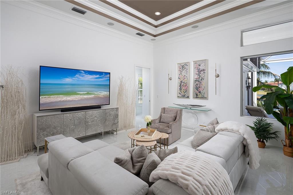MONTEREY - Residential