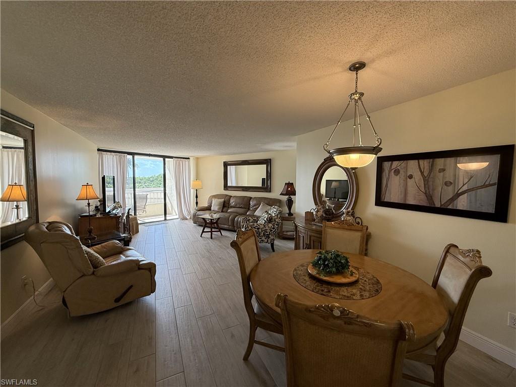 SOUTH SEAS - Residential