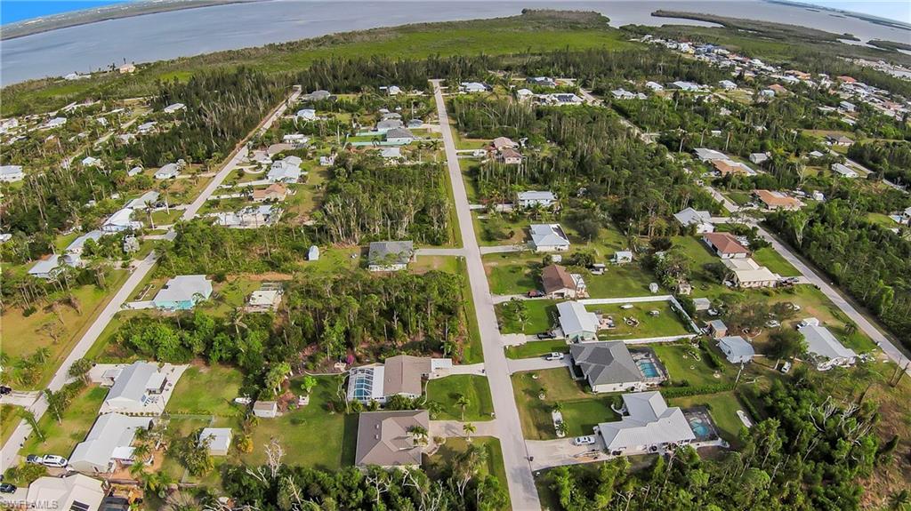 PINE ISLAND TROPICAL HOMESITES - Land