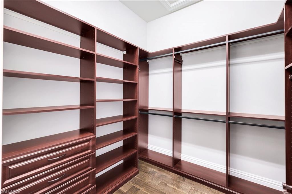 CAPE HARBOUR - Residential