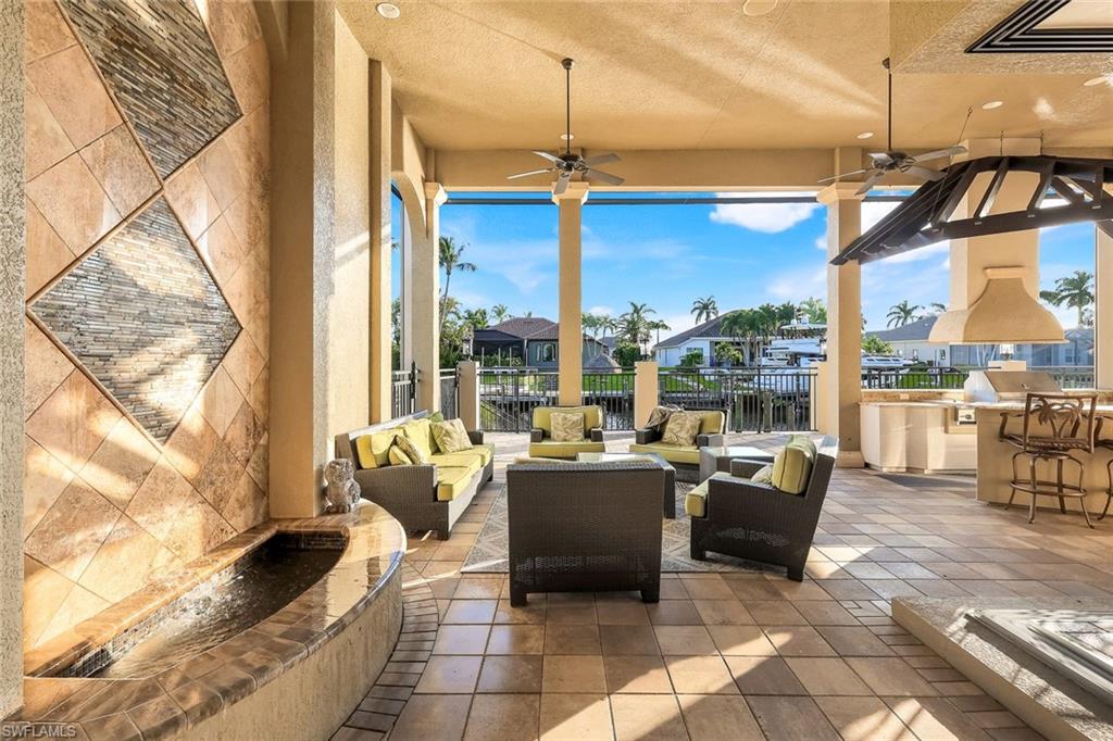 CAPE HARBOUR - Residential