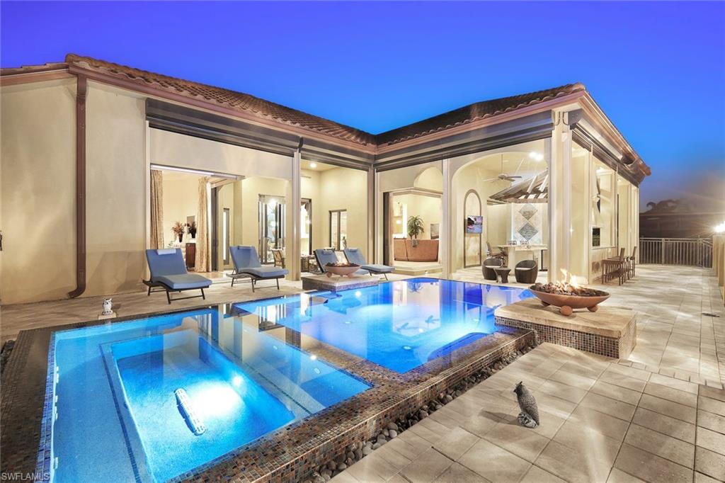 CAPE HARBOUR - Residential