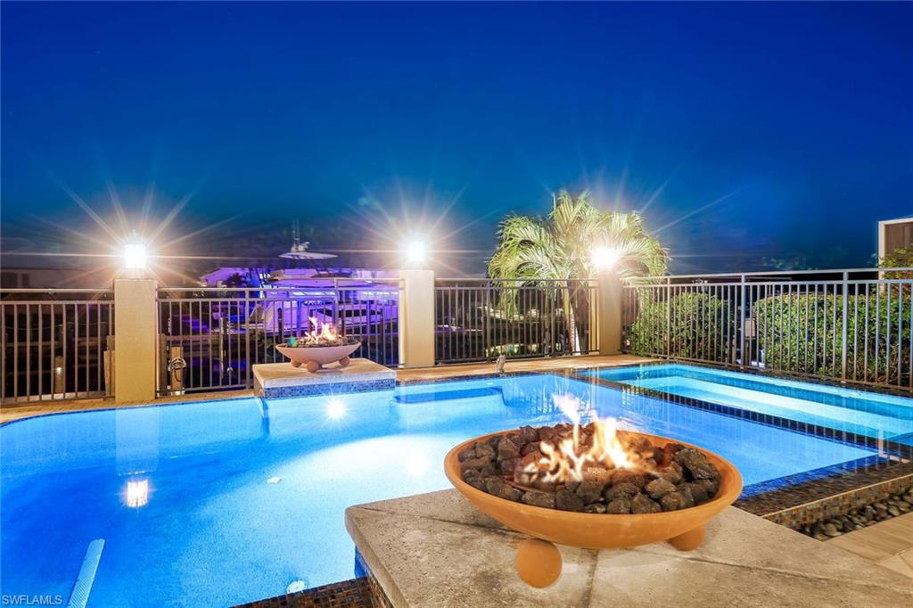 CAPE HARBOUR - Residential