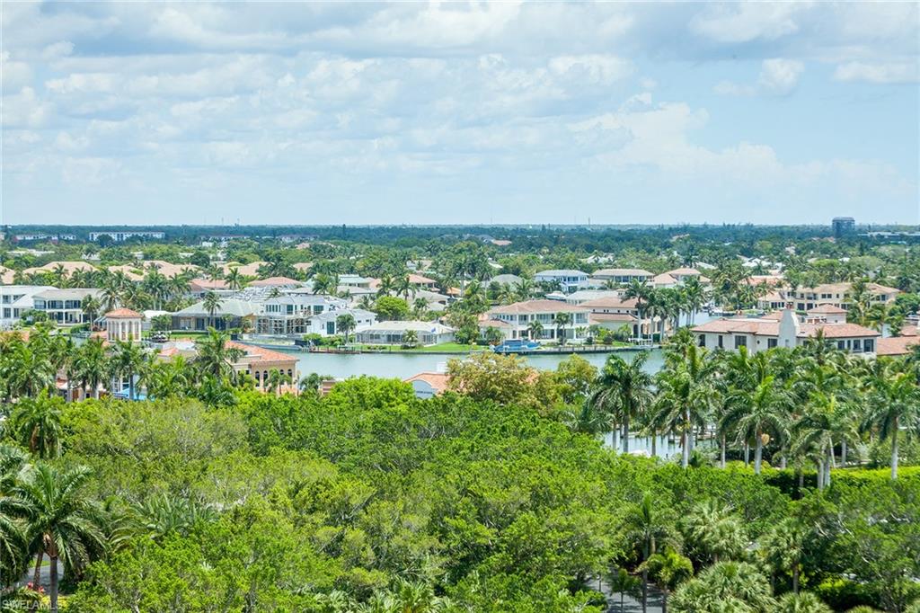 REGENT - Residential