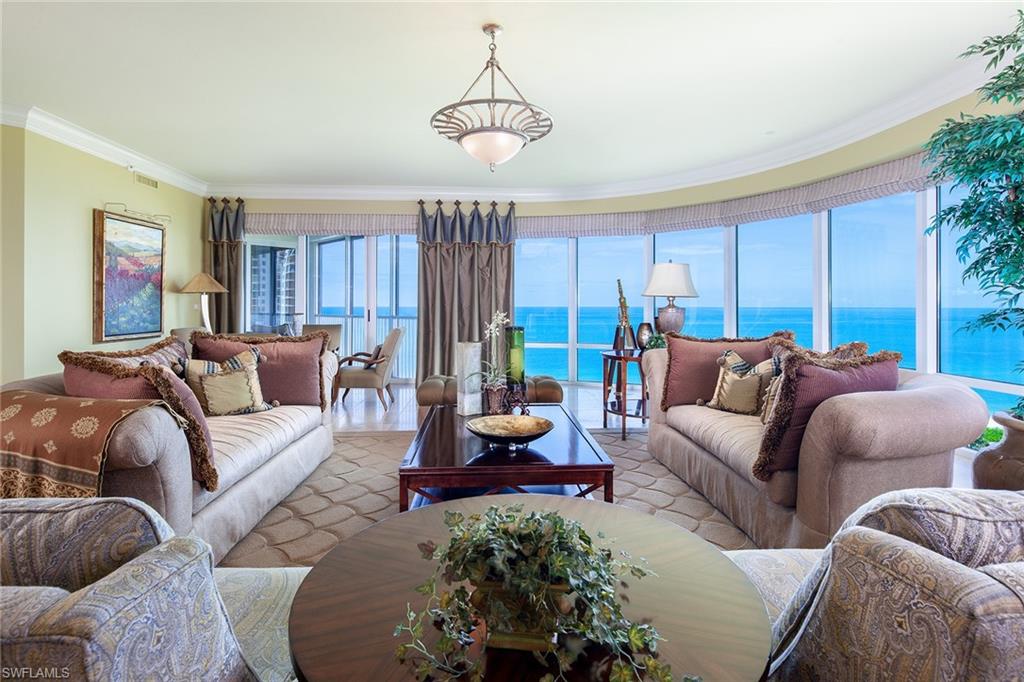 REGENT - Residential