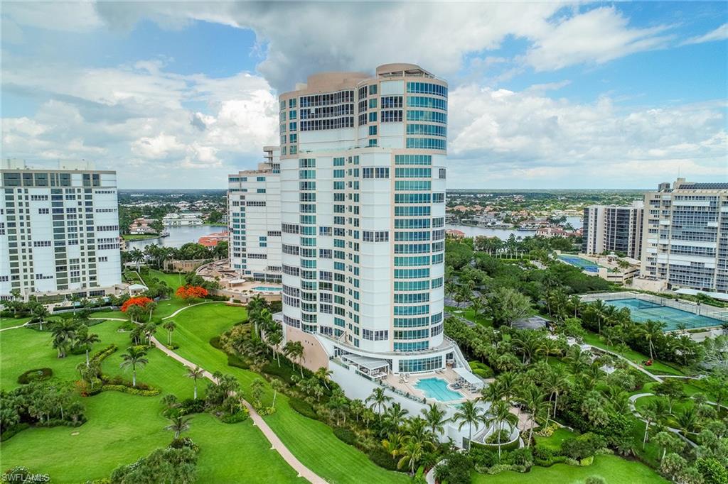 REGENT - Residential