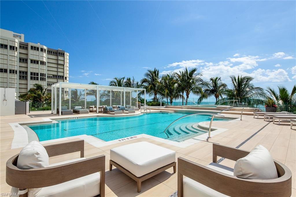 REGENT - Residential