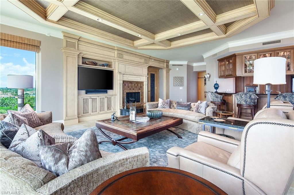 REGENT - Residential