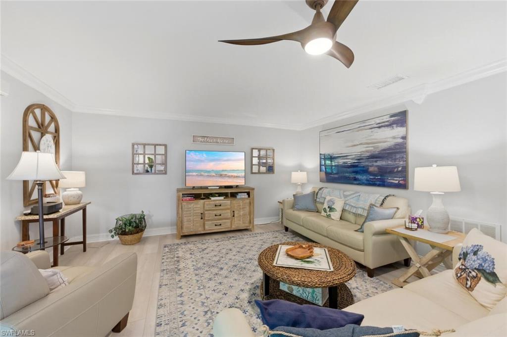 GLADES COUNTRY CLUB - Residential