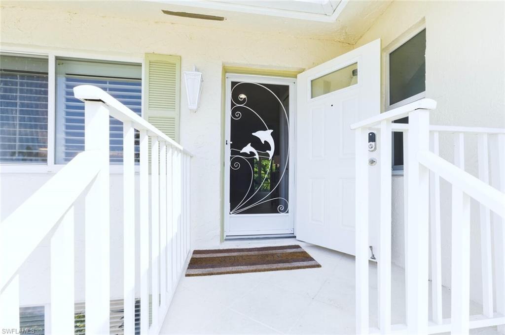 GLADES COUNTRY CLUB - Residential