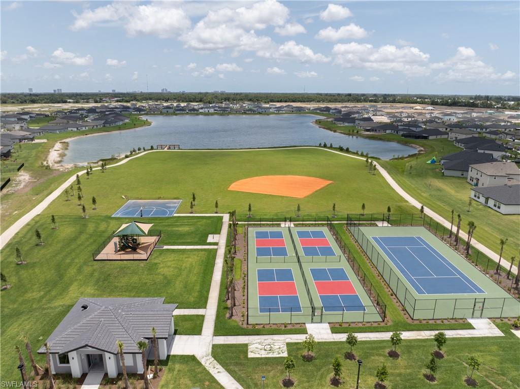 NORTH FORT MYERS - Residential Lease