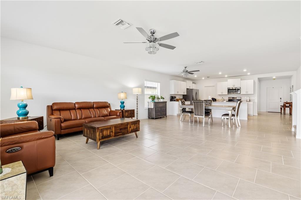NORTH FORT MYERS - Residential Lease