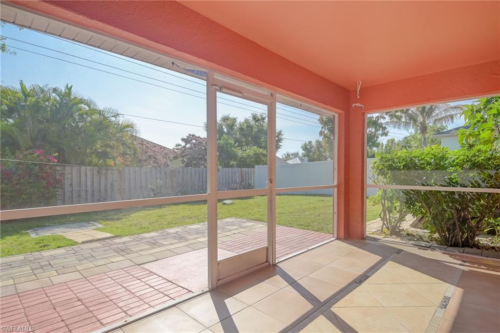 CAPE CORAL - Residential