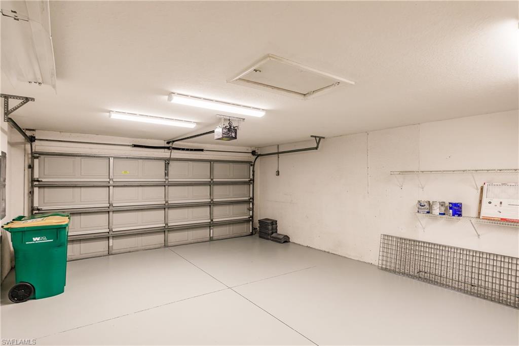 THE SHORES - Residential