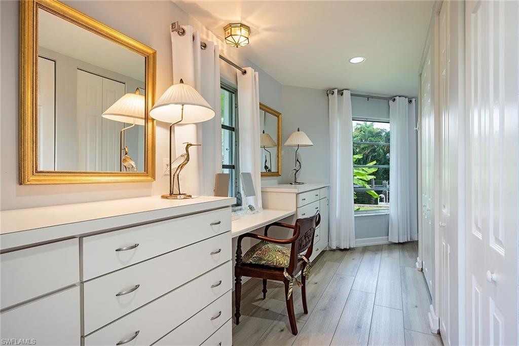 AQUALANE SHORES - Residential