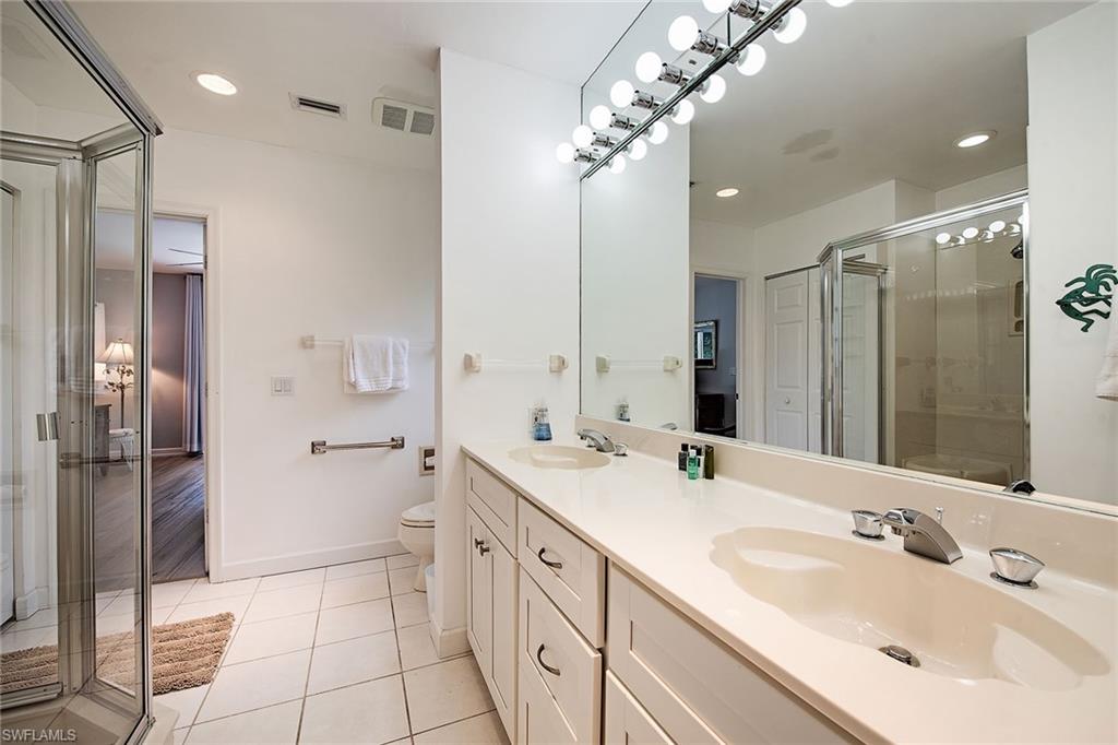 AQUALANE SHORES - Residential