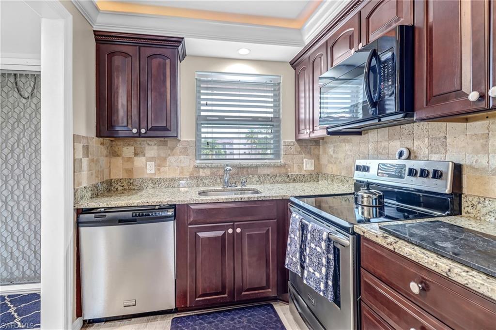 TURTLE LAKE GOLF COLONY - Residential Lease