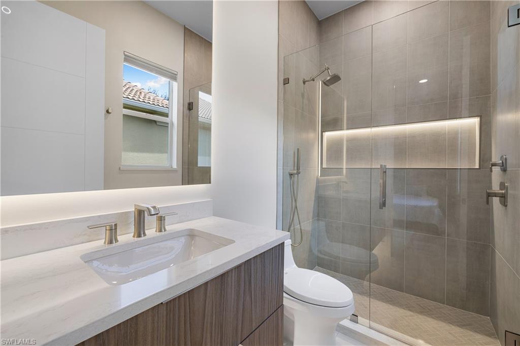 SUNSET TRACE - Residential