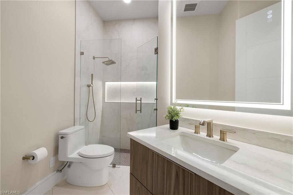 SUNSET TRACE - Residential