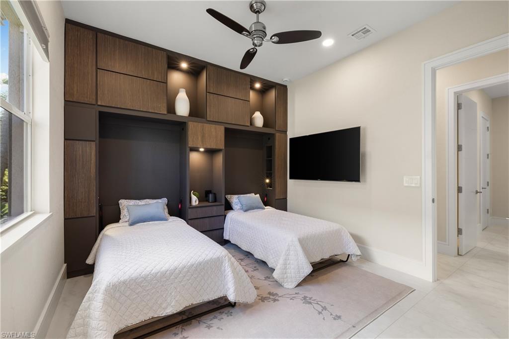 SUNSET TRACE - Residential