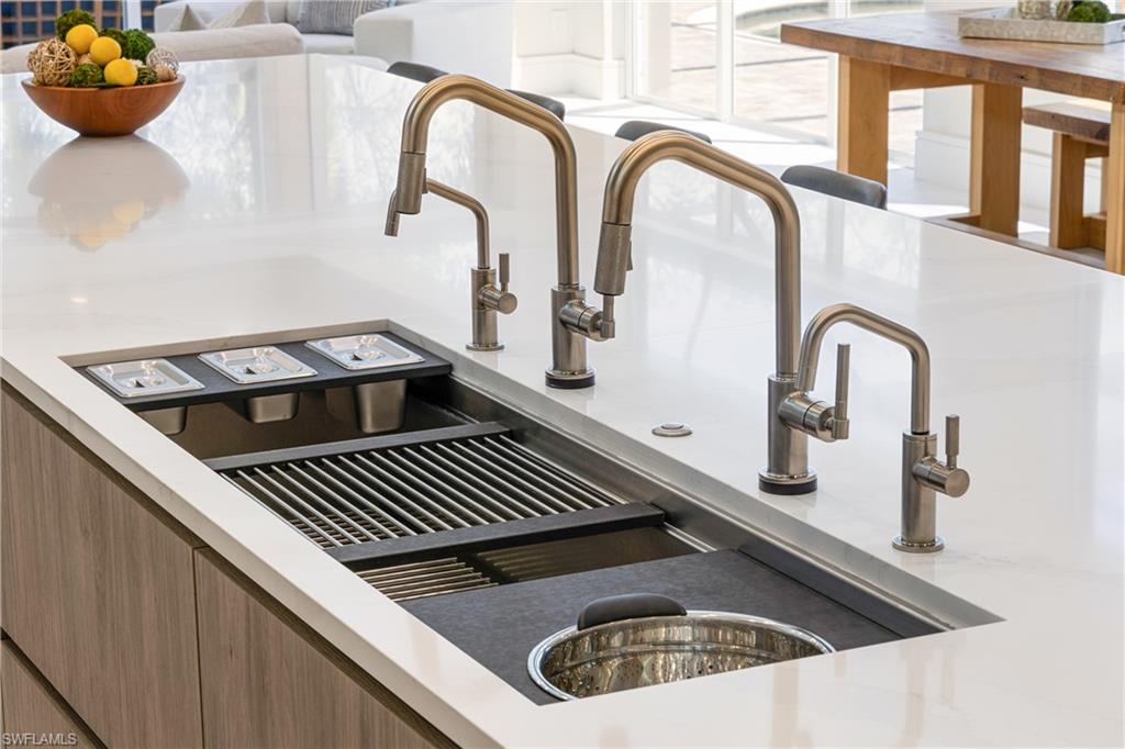 SUNSET TRACE - Residential