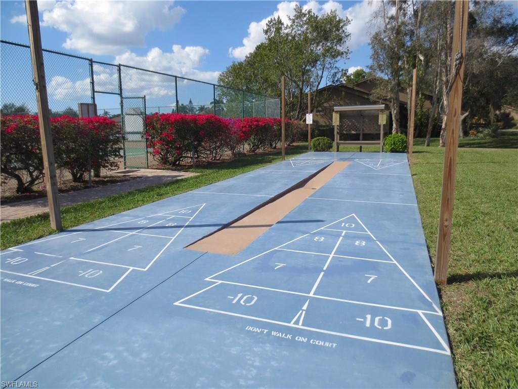 ISLAND PARK VILLAGE - Residential