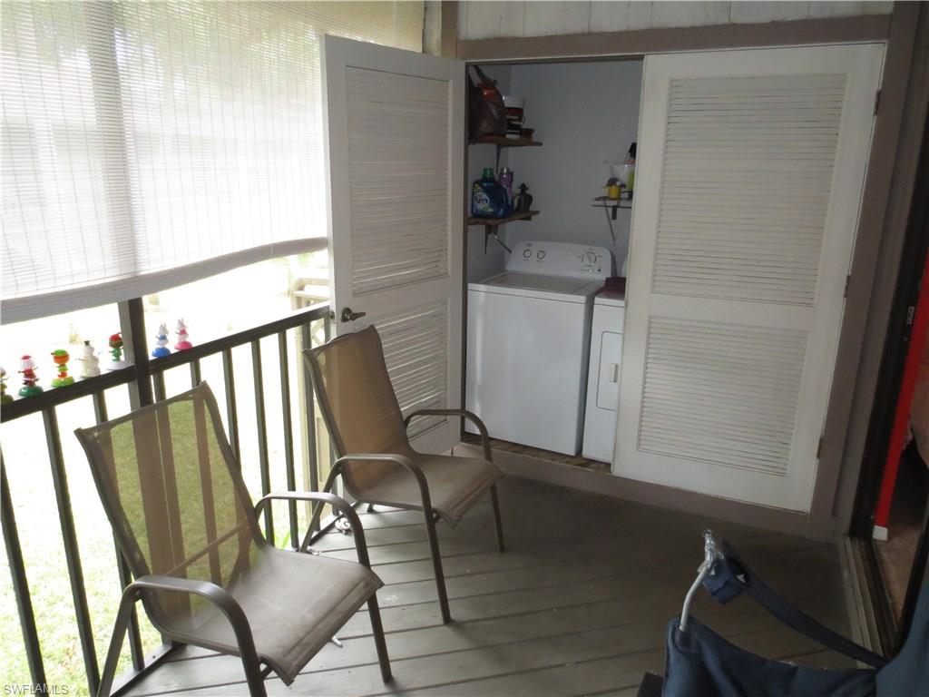 ISLAND PARK VILLAGE - Residential