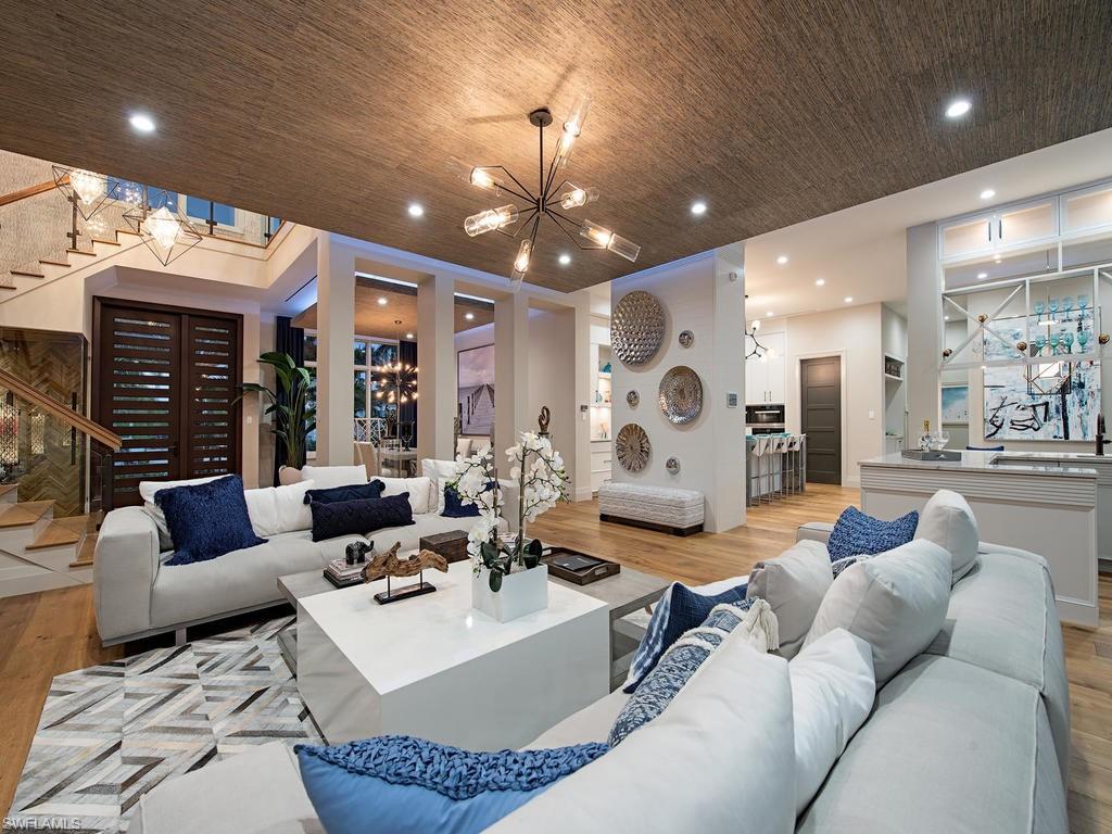 OLDE NAPLES - Residential