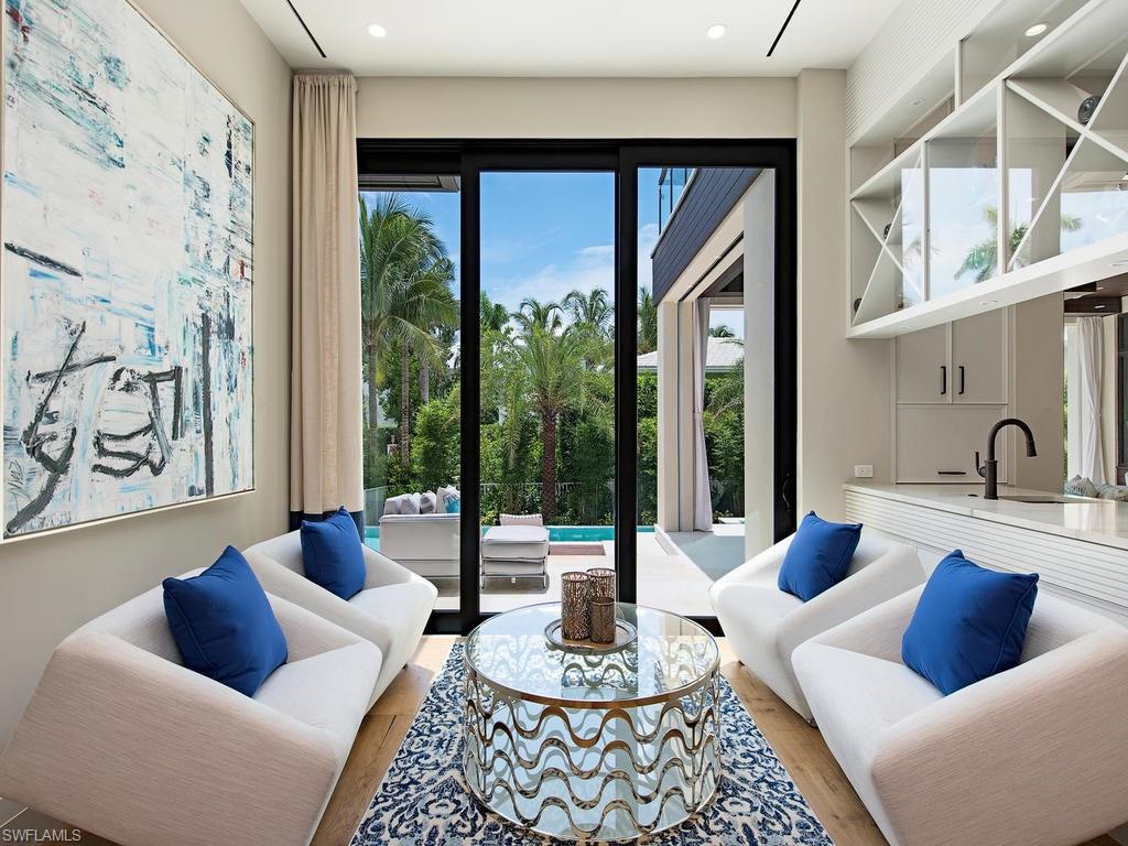 OLDE NAPLES - Residential