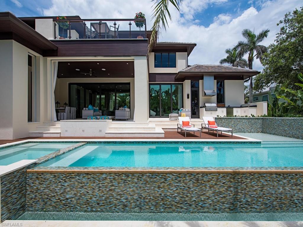 OLDE NAPLES - Residential