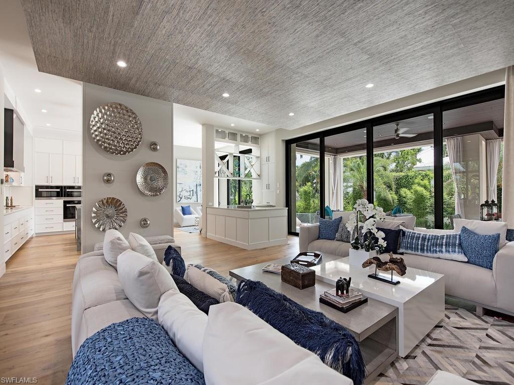 OLDE NAPLES - Residential