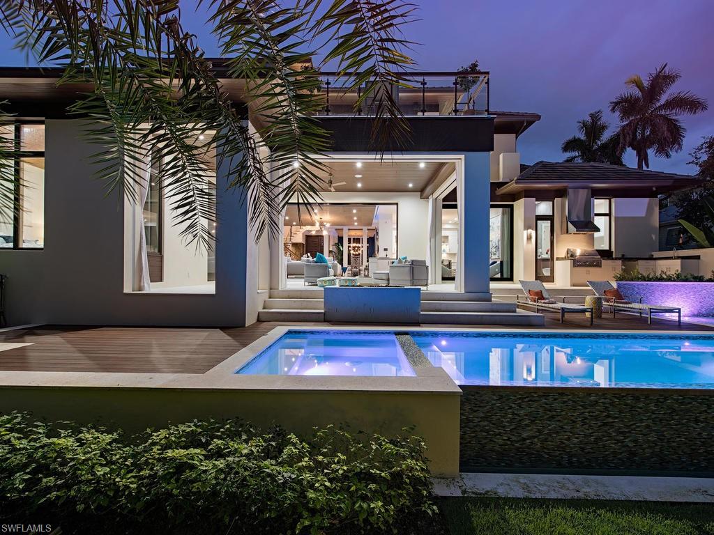 OLDE NAPLES - Residential