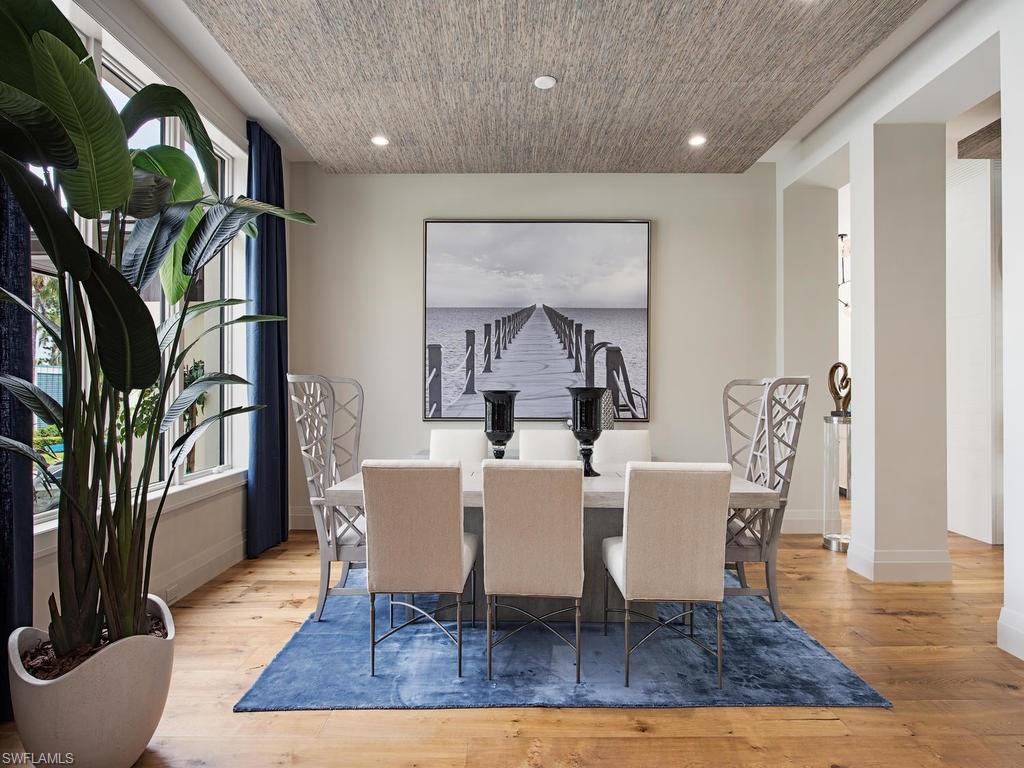 OLDE NAPLES - Residential