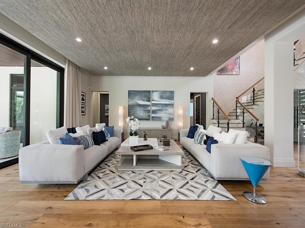 OLDE NAPLES - Residential