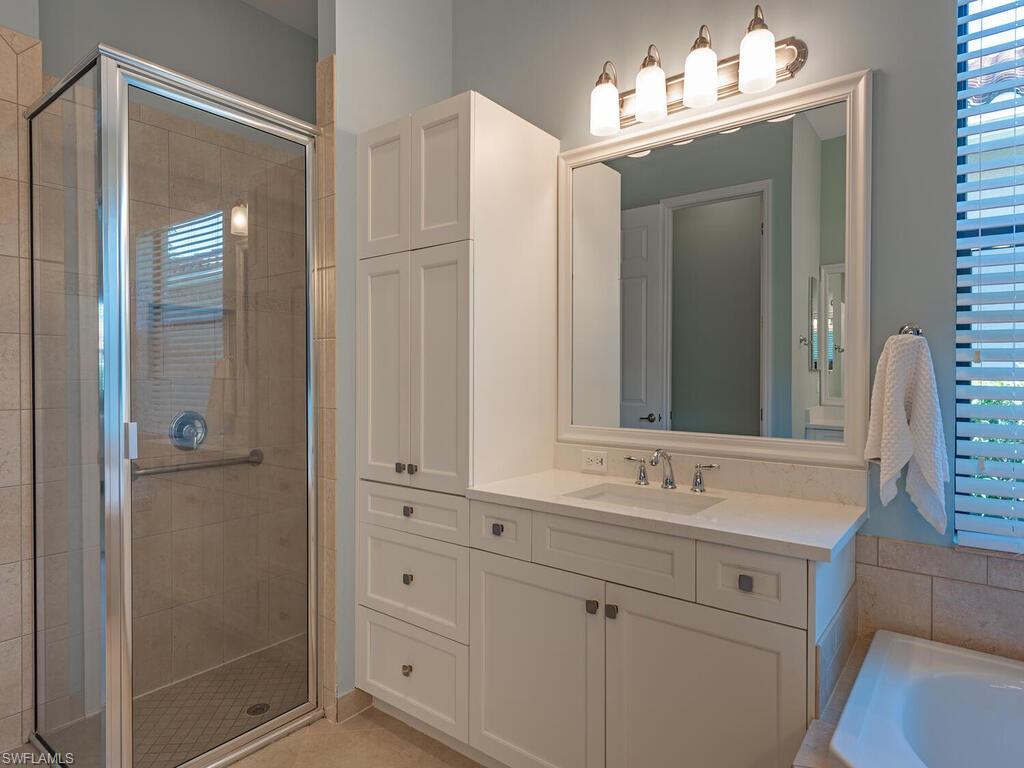 RIVERSTONE - Residential