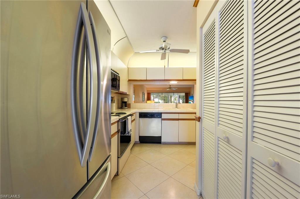 ABBEY AT BERKSHIRE VILLAGE - Residential