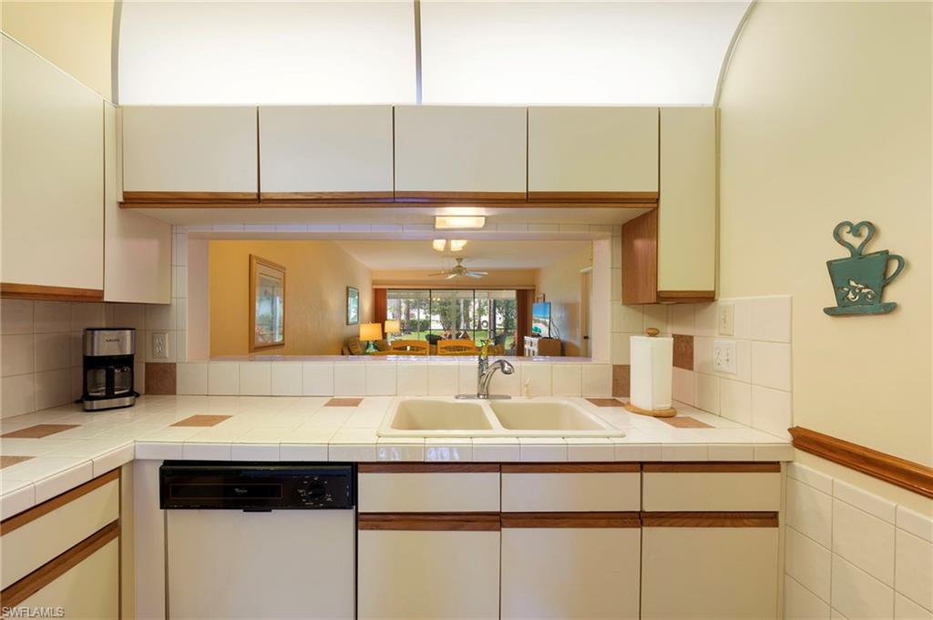 ABBEY AT BERKSHIRE VILLAGE - Residential