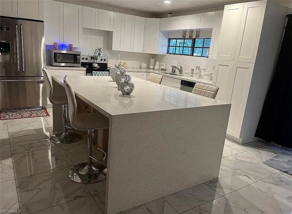 MONTURA - Residential